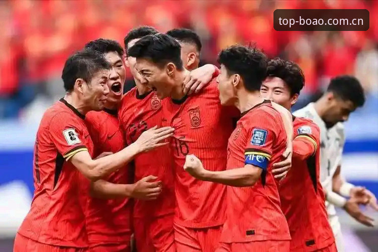 世界杯66队扩军与中国男足机会：博澳体育平台上的足球未来vs现实